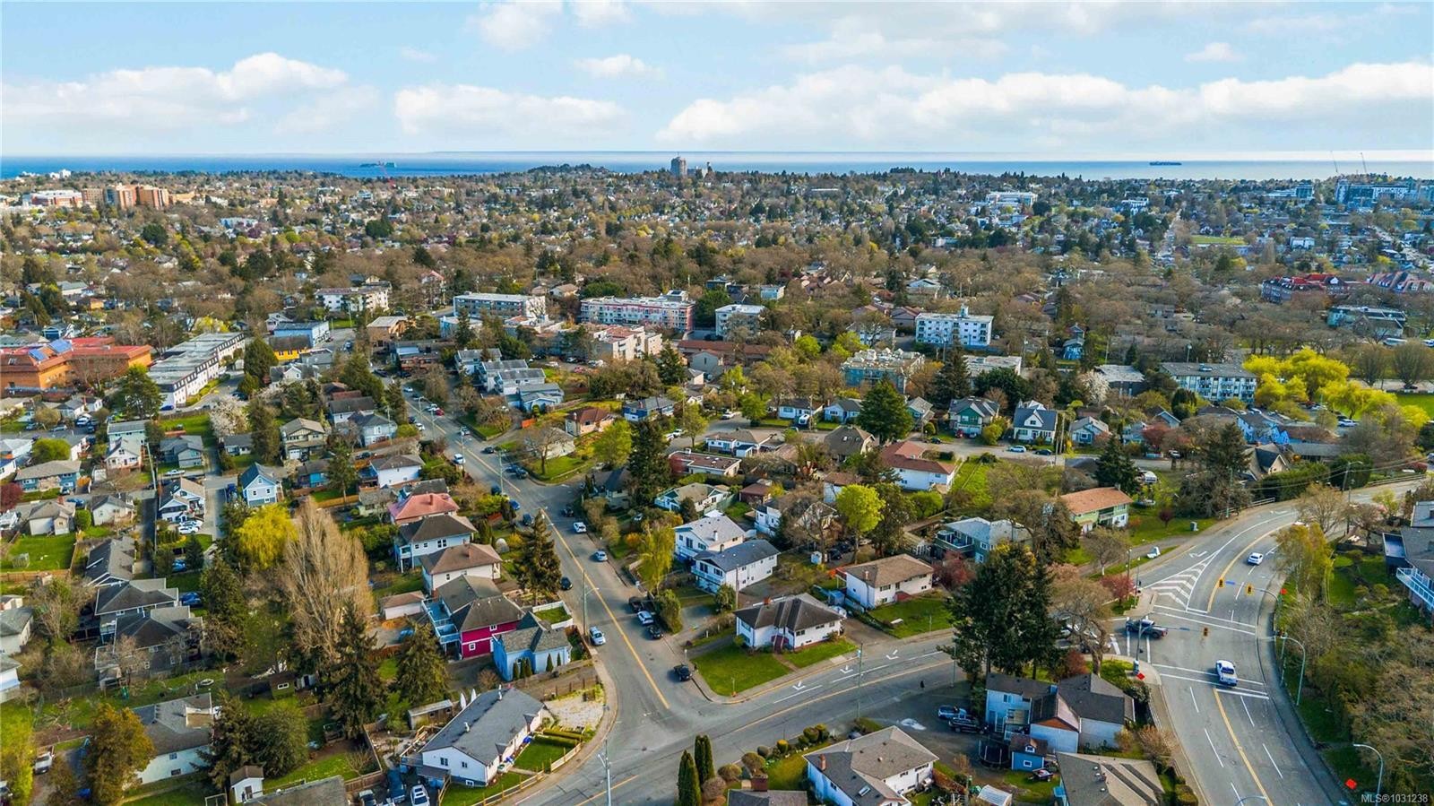 2940 Cedar Hill Rd, Victoria, BC