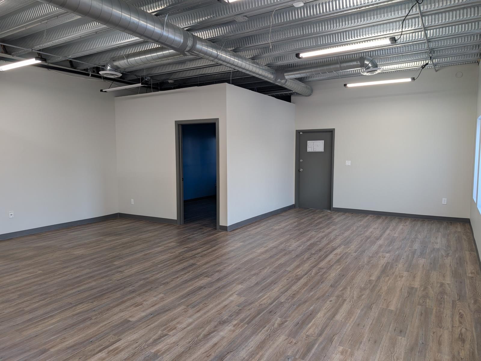 100 100, 330 Circle Drive, St. Albert, AB