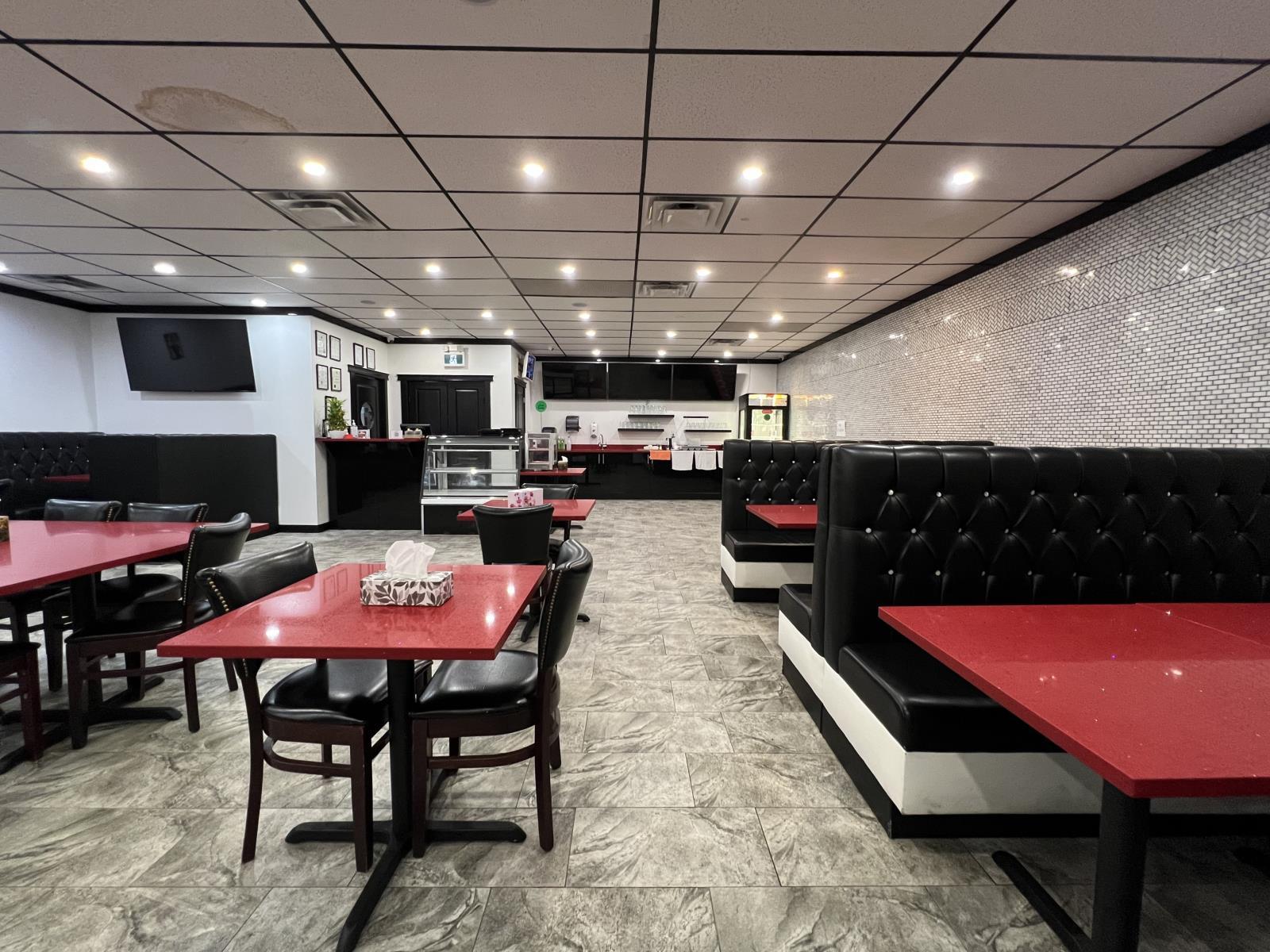 326 Saddleback Rd Nw, Edmonton, AB