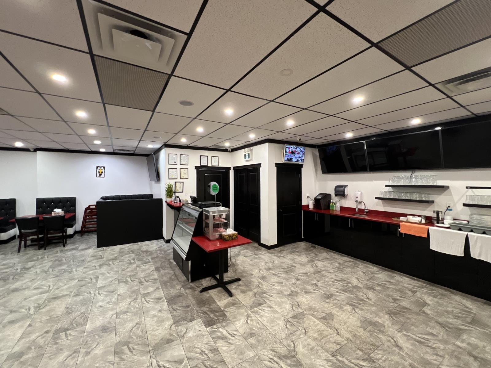 326 Saddleback Road Nw, Edmonton, AB