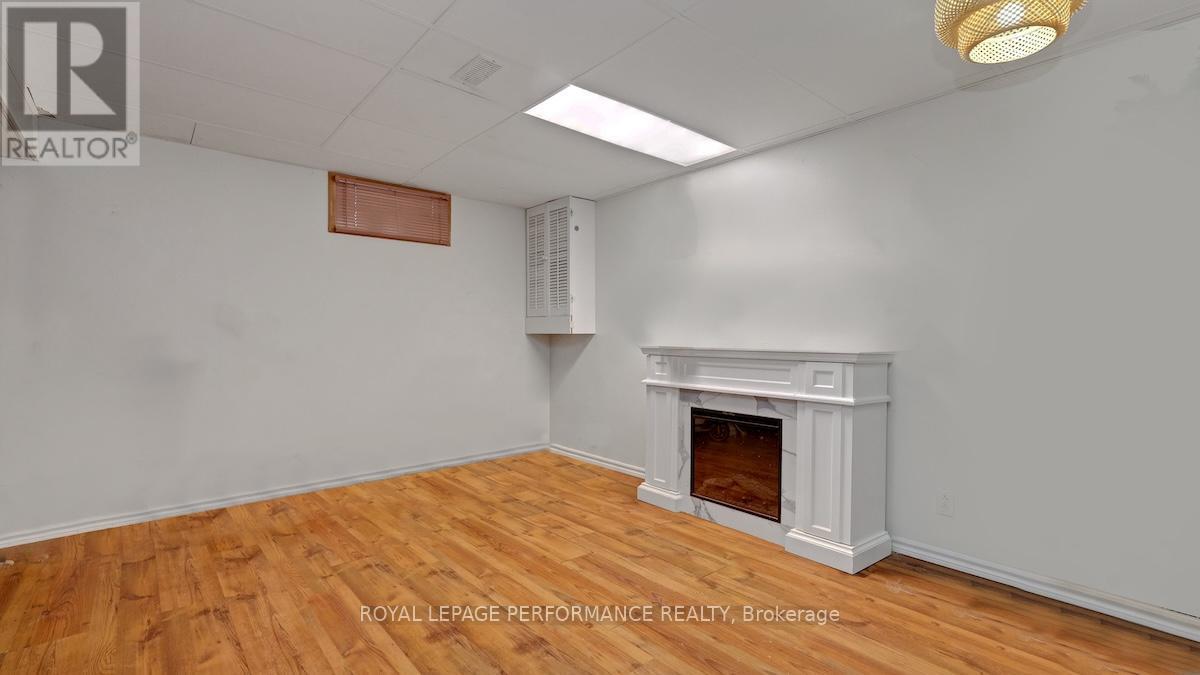 32 Brando Crescent, Ottawa, ON - Indoor Photo Showing Other Room With Fireplace