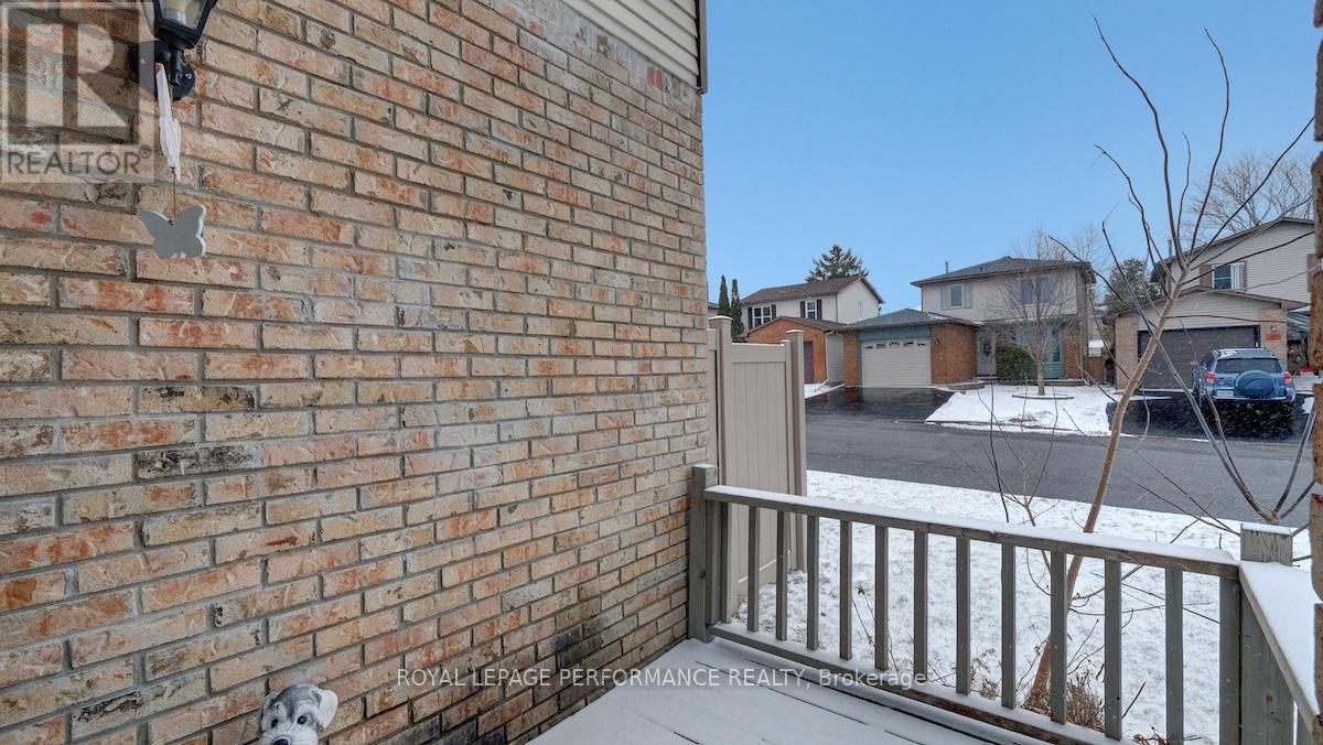 32 Brando Crescent, Ottawa, ON - Outdoor