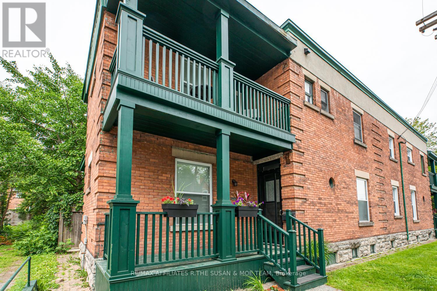 194 Augusta Street, Ottawa, ON - Outdoor