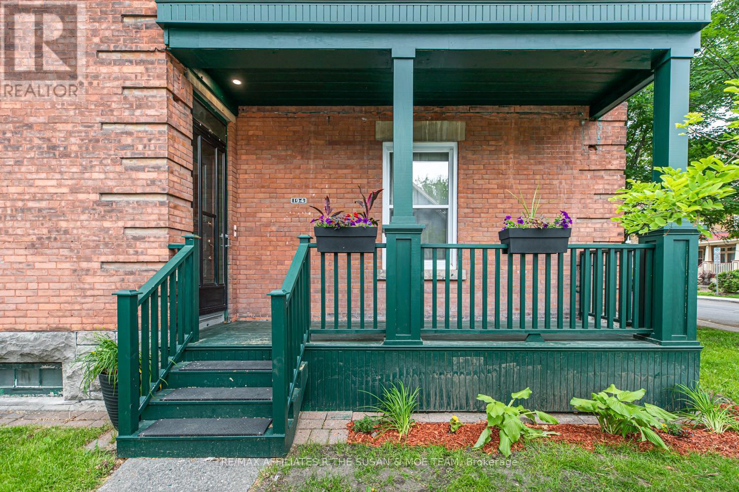 194 Augusta apt 2 balcony - 194 Augusta Street, Ottawa, ON - Outdoor
