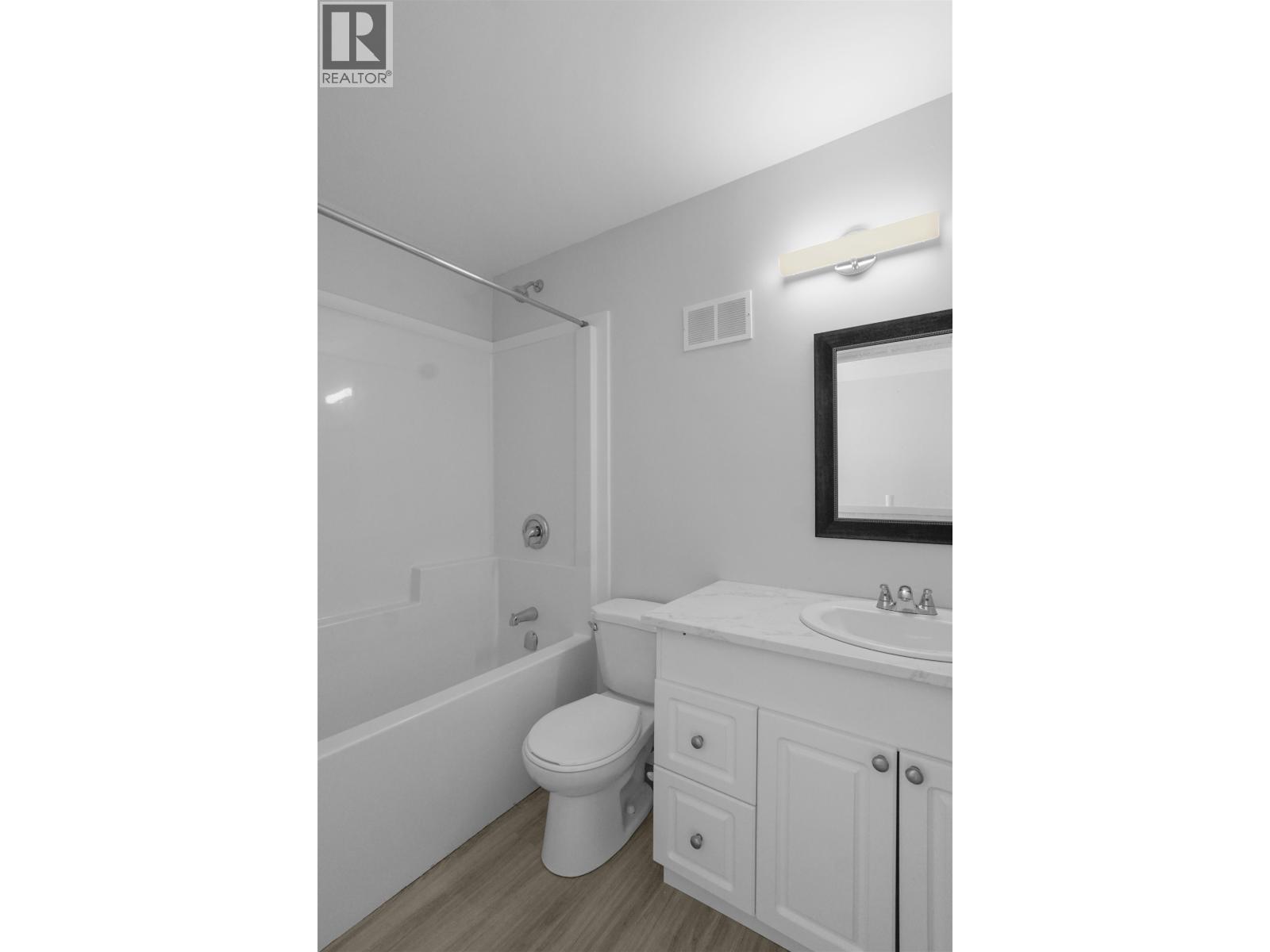 15 Gannet Crescent, Kitimat, BC - Indoor Photo Showing Bathroom