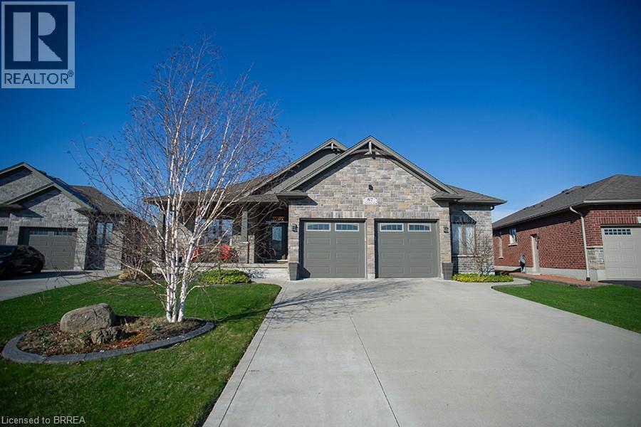 87 Allandale Crescent, Simcoe, ON - Outdoor