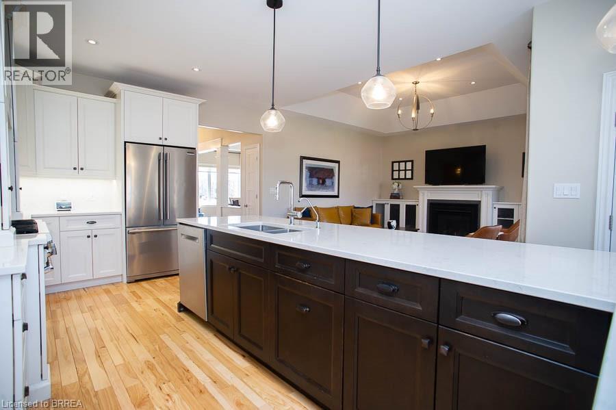 87 Allandale Crescent, Simcoe, ON - Indoor Photo Showing Kitchen With Stainless Steel Kitchen With Double Sink