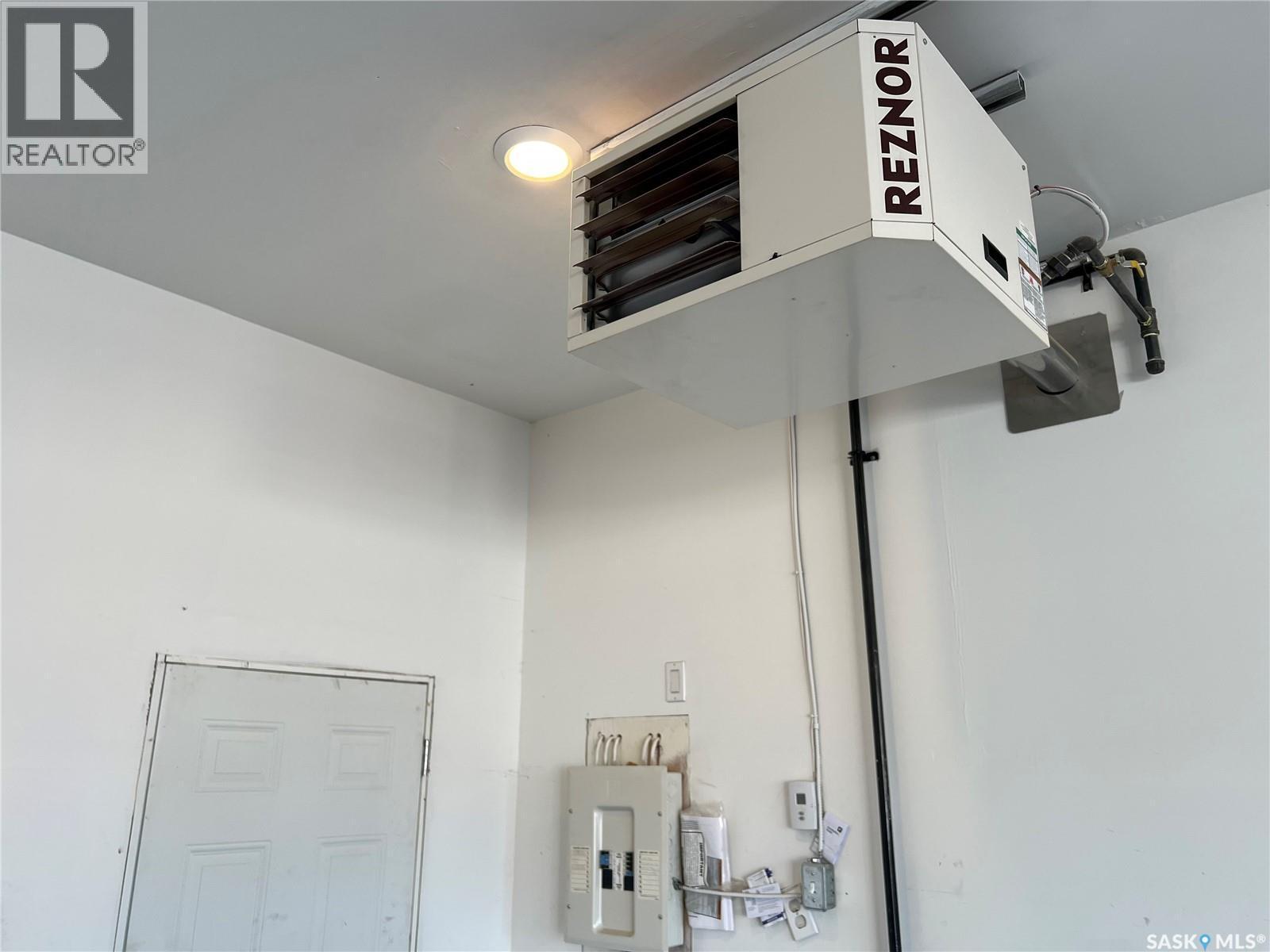 1313 9Th Street E, Saskatoon, SK - Photo Showing Other Room