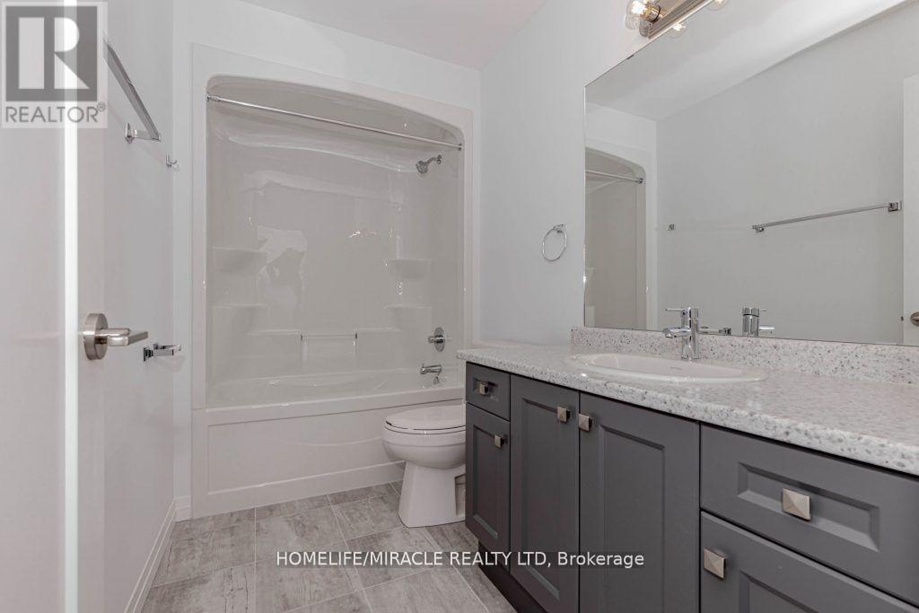 223 Rockledge Drive, Hamilton, ON - Indoor Photo Showing Bathroom