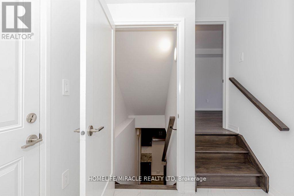 223 Rockledge Drive, Hamilton, ON - Indoor Photo Showing Other Room