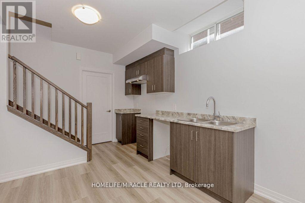 223 Rockledge Drive, Hamilton, ON - Indoor