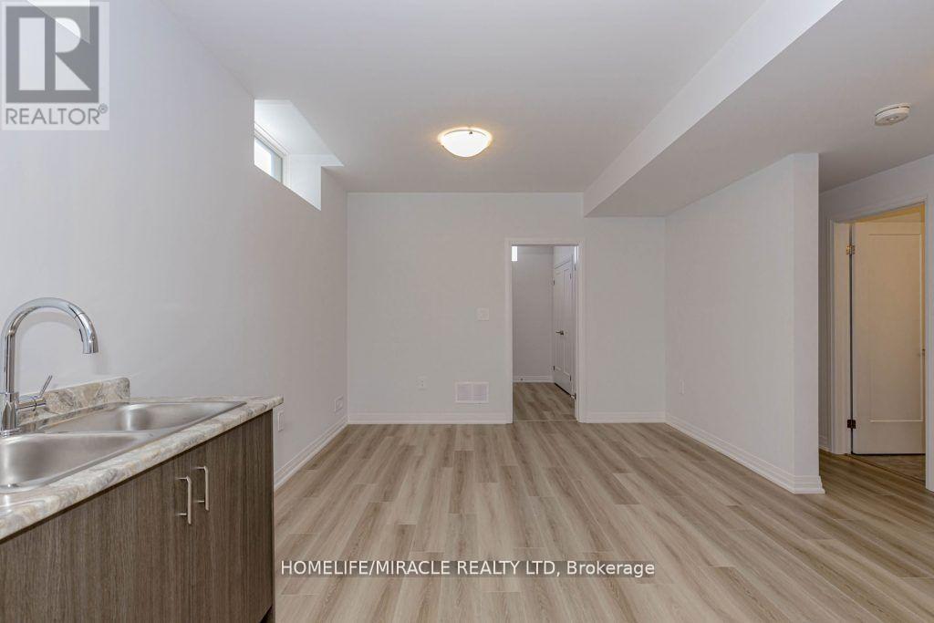 223 Rockledge Drive, Hamilton, ON - Indoor
