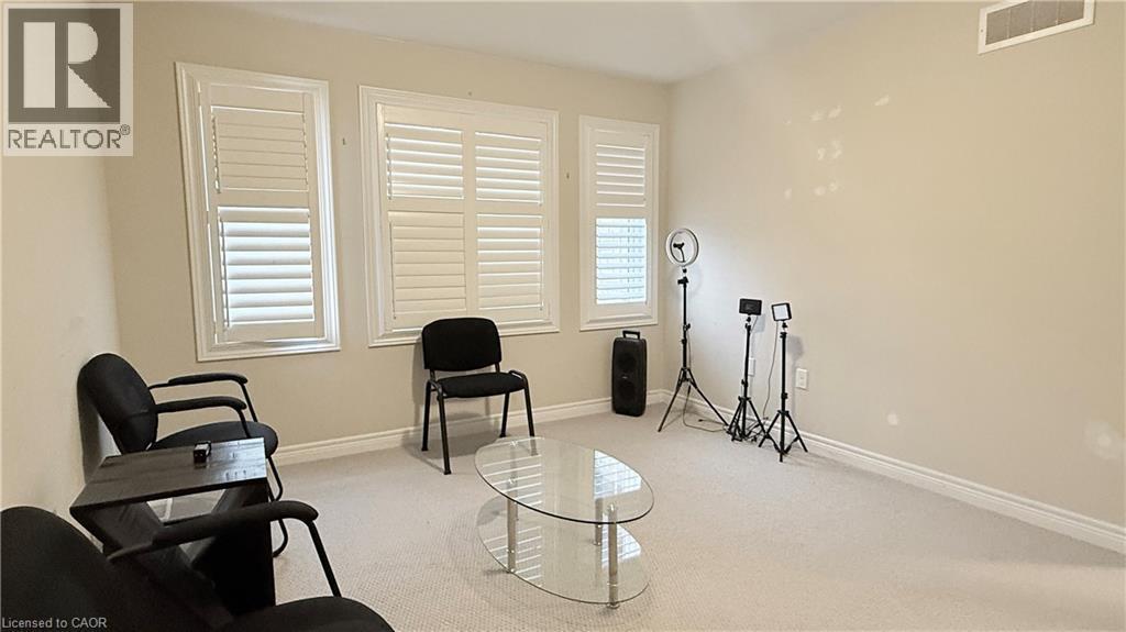 110 Rivertrail Avenue, Kitchener, ON - Indoor