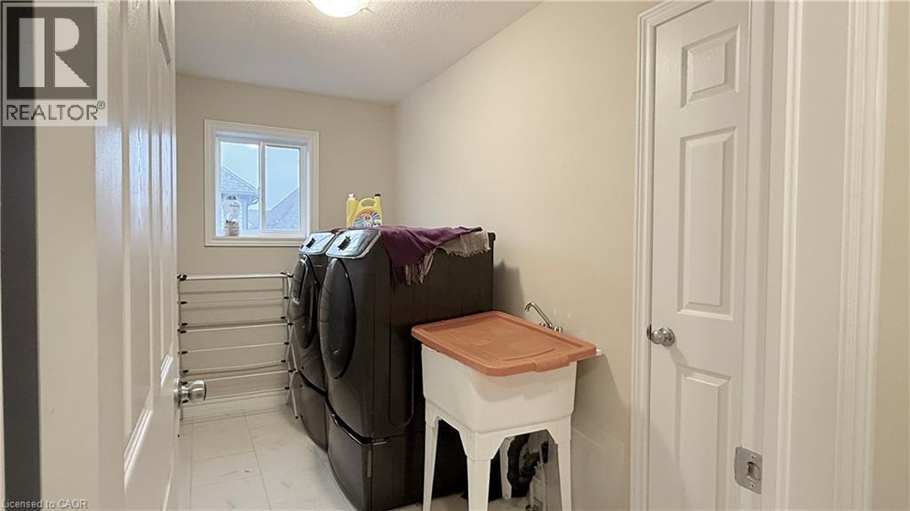 110 Rivertrail Avenue, Kitchener, ON - Indoor Photo Showing Laundry Room
