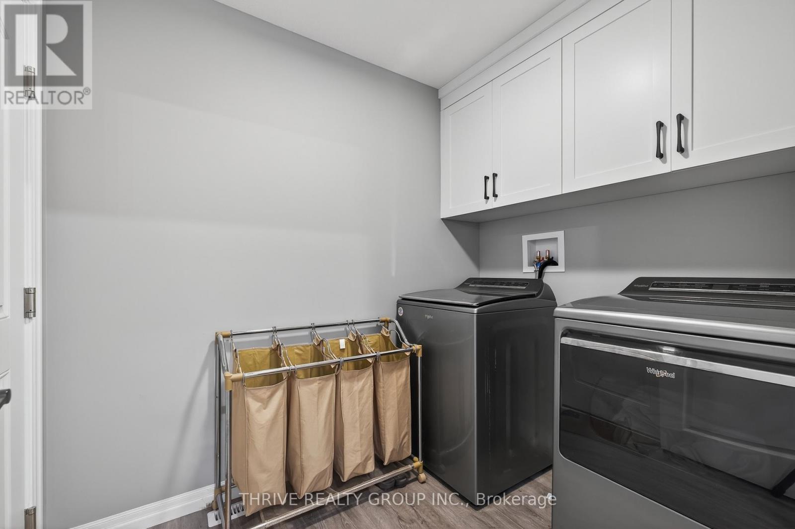 17 Dunning Way, St. Thomas, ON - Indoor Photo Showing Laundry Room