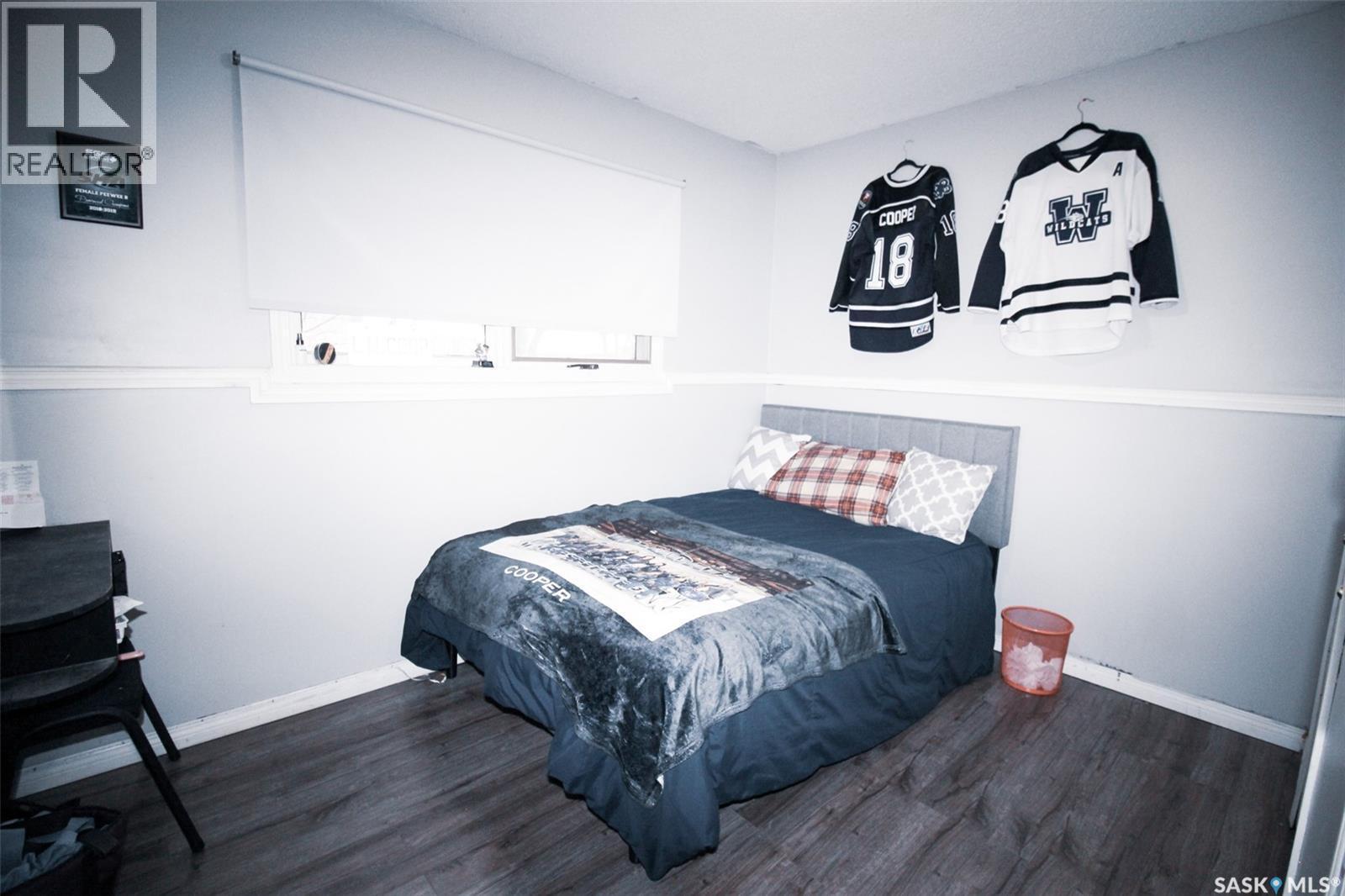 851 2Nd Street E, Shaunavon, SK