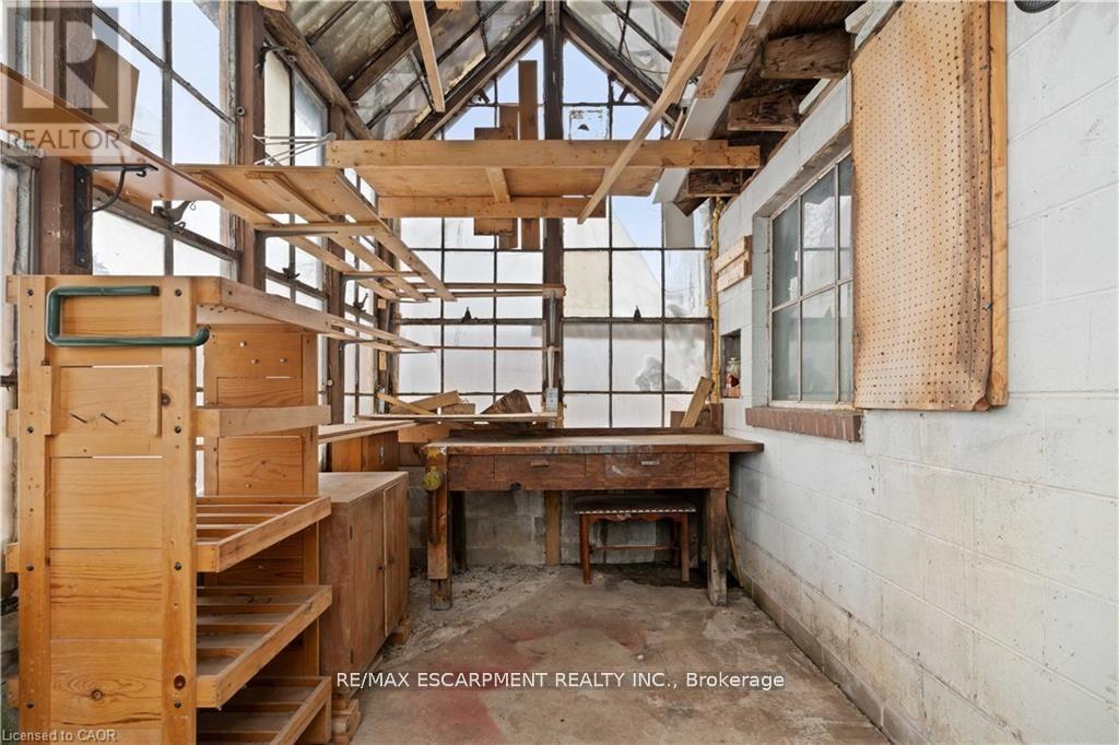 18 Flanders Avenue, St. Catharines, ON - Photo Showing Other Room