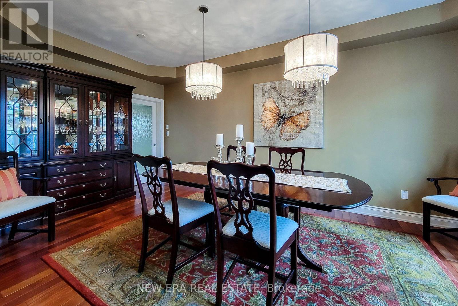 13 Alex Grant Place, St. Catharines, ON - Indoor Photo Showing Dining Room