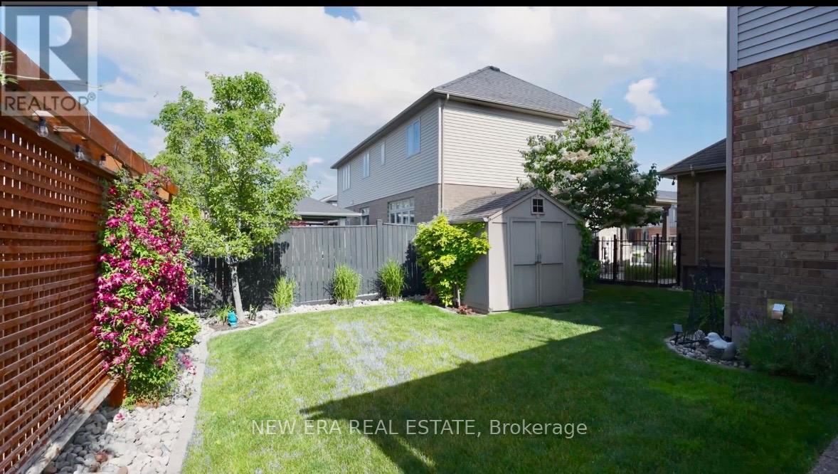 13 Alex Grant Place, St. Catharines, ON - Outdoor