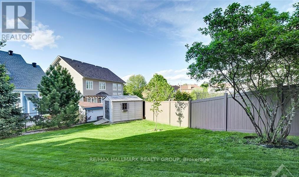 318 Rywalk Circle, Ottawa, ON - Outdoor