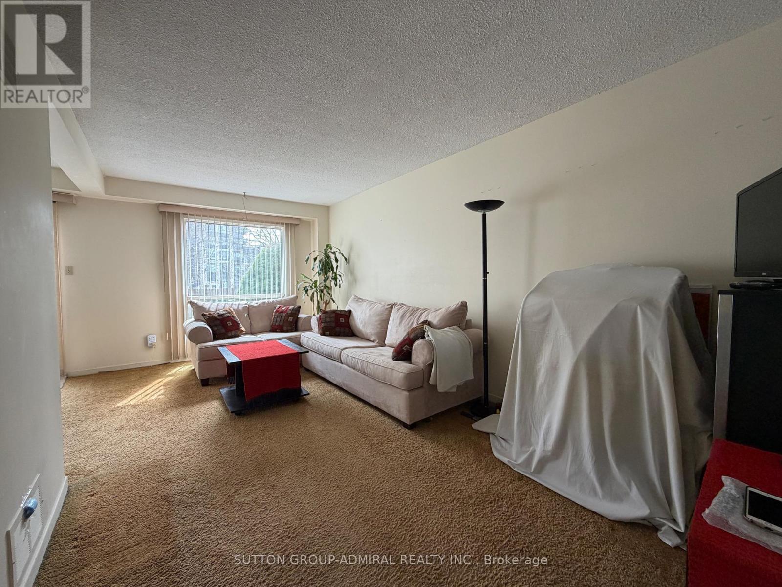 3980 Bishopstoke Lane, Mississauga, ON - Indoor