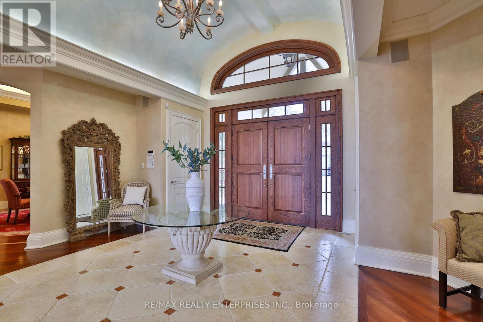 872 Whittier Crescent, Mississauga, ON - Indoor Photo Showing Other Room