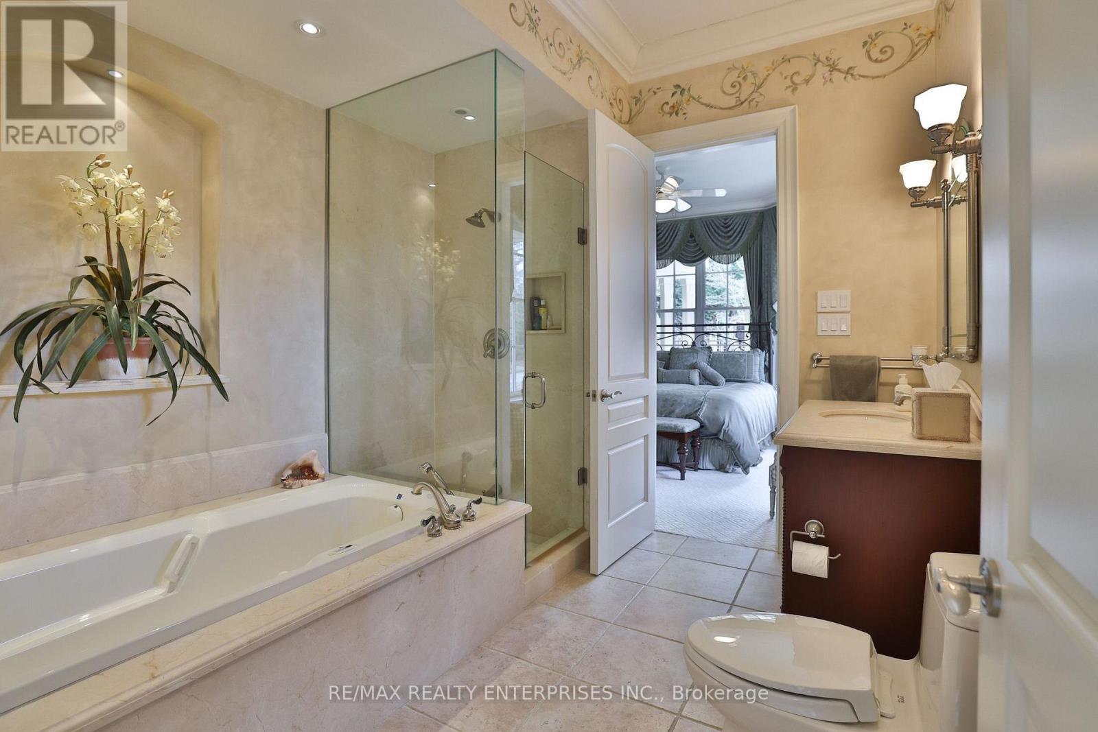 872 Whittier Crescent, Mississauga, ON - Indoor Photo Showing Bathroom