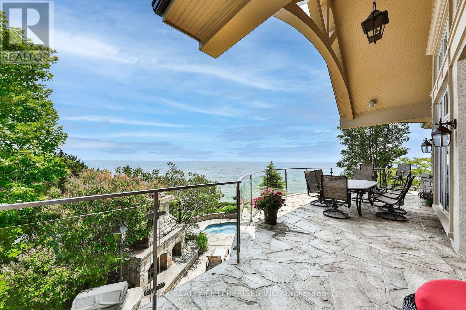 872 Whittier Crescent, Mississauga, ON - Outdoor With View With Exterior