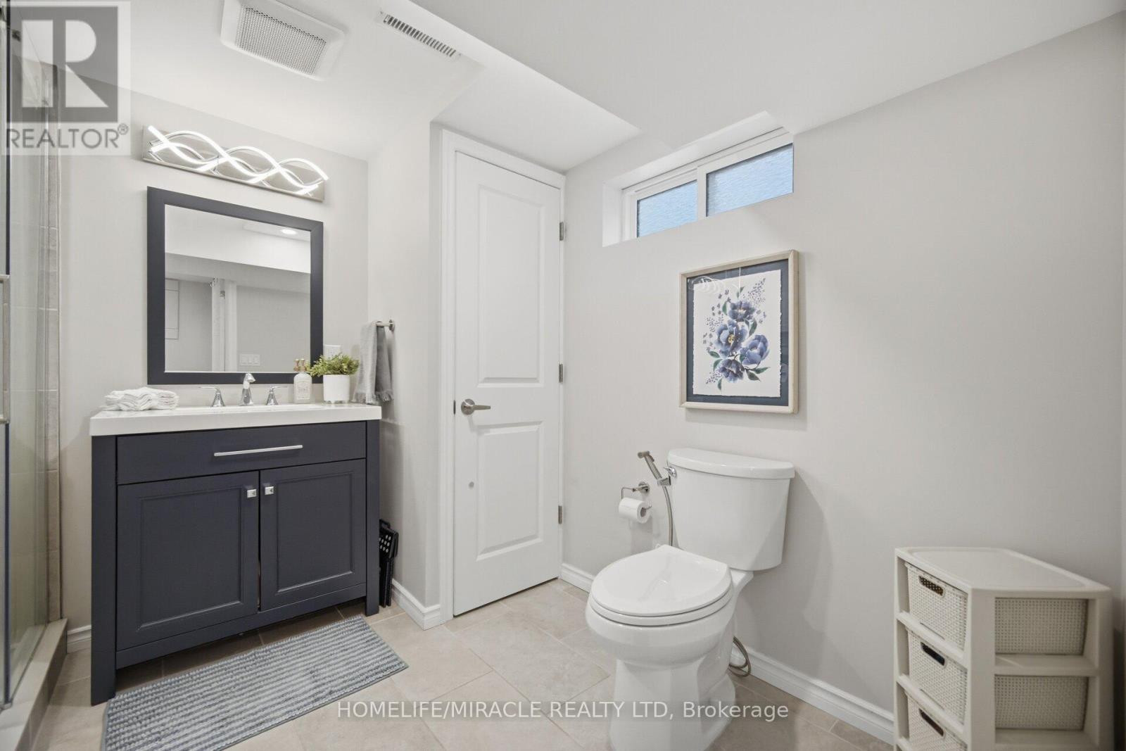 50 Westmount Road, Kitchener, ON - Indoor Photo Showing Bathroom