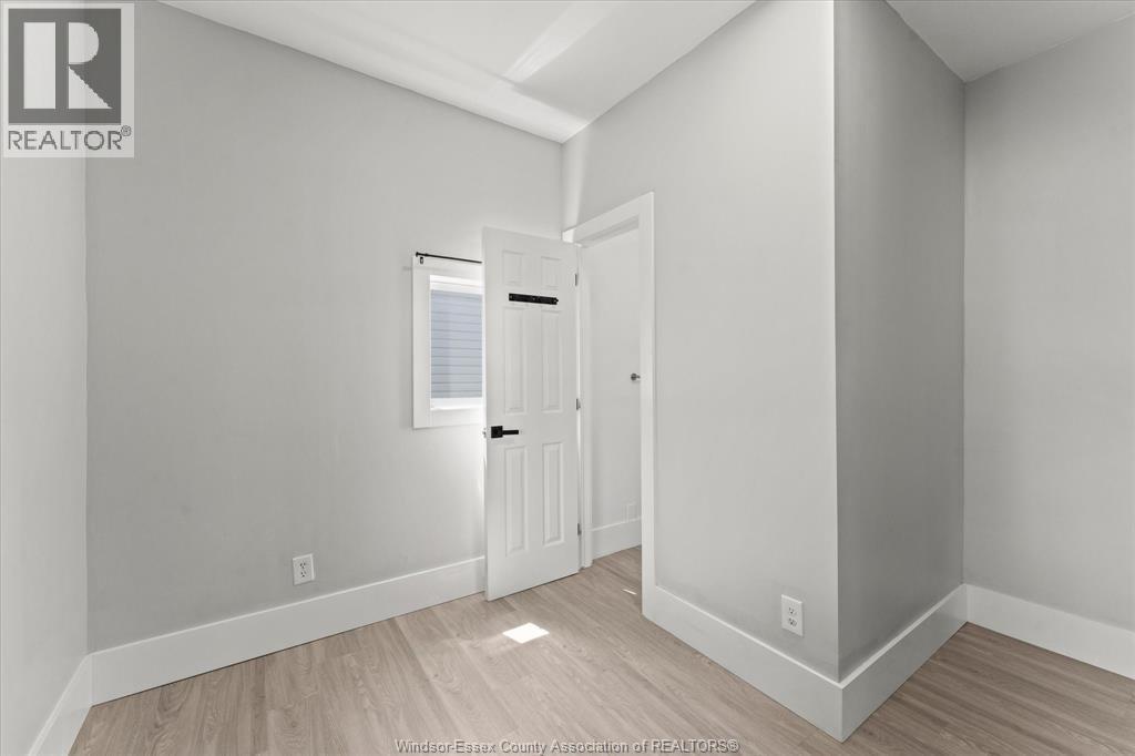 371 Curry, Windsor, ON - Indoor Photo Showing Other Room