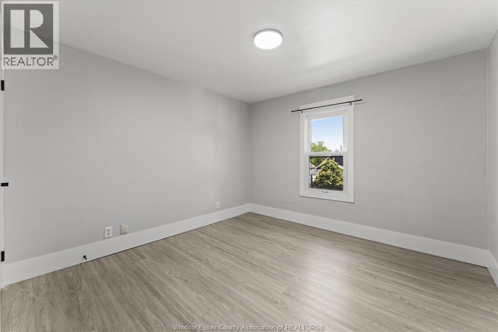 371 Curry, Windsor, ON - Indoor Photo Showing Other Room