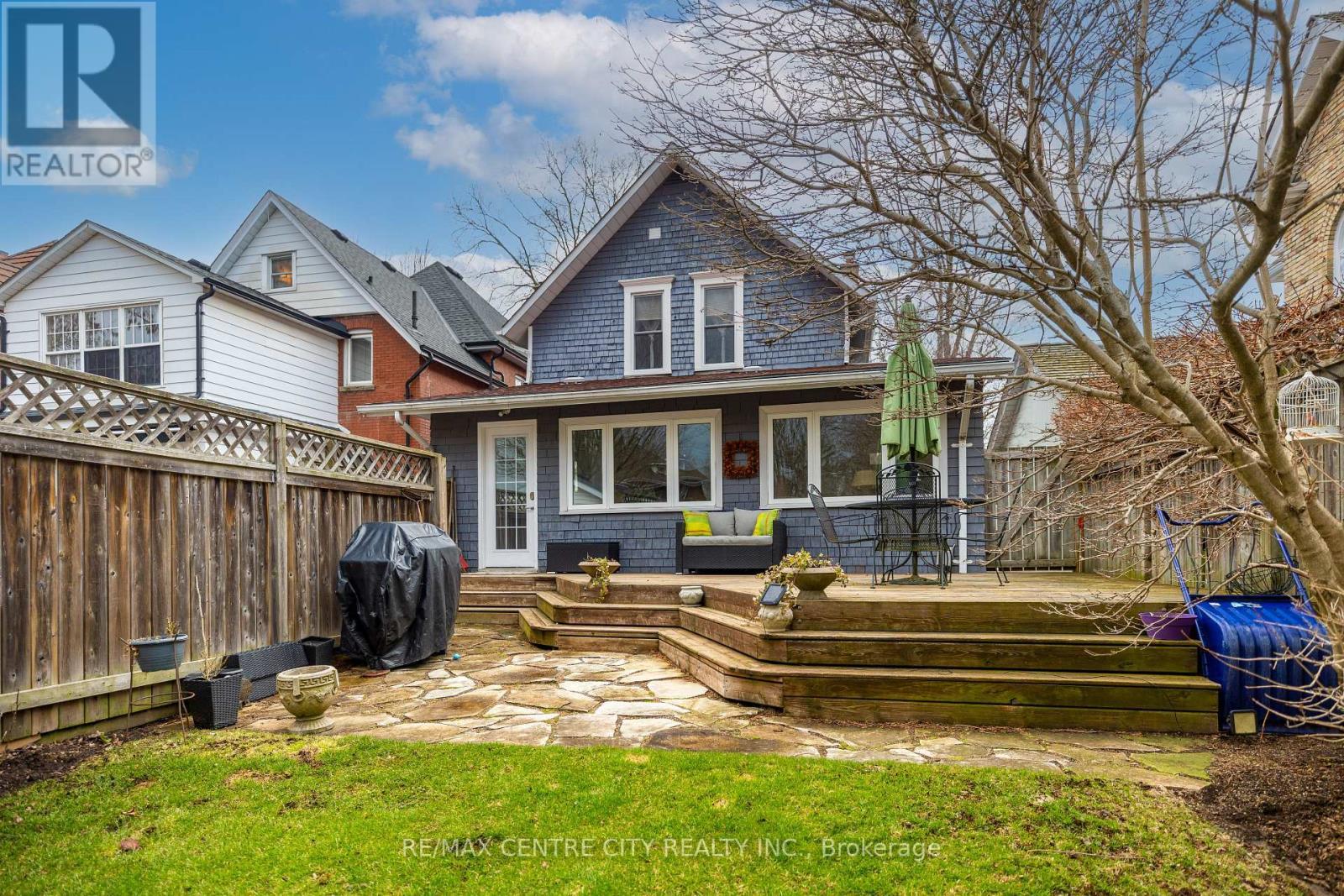 12 Rosebery Place, St. Thomas, ON - Outdoor With Deck Patio Veranda