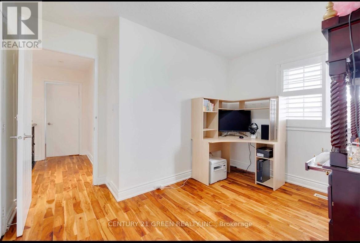 5623 Whitehorn Avenue, Mississauga, ON - Indoor