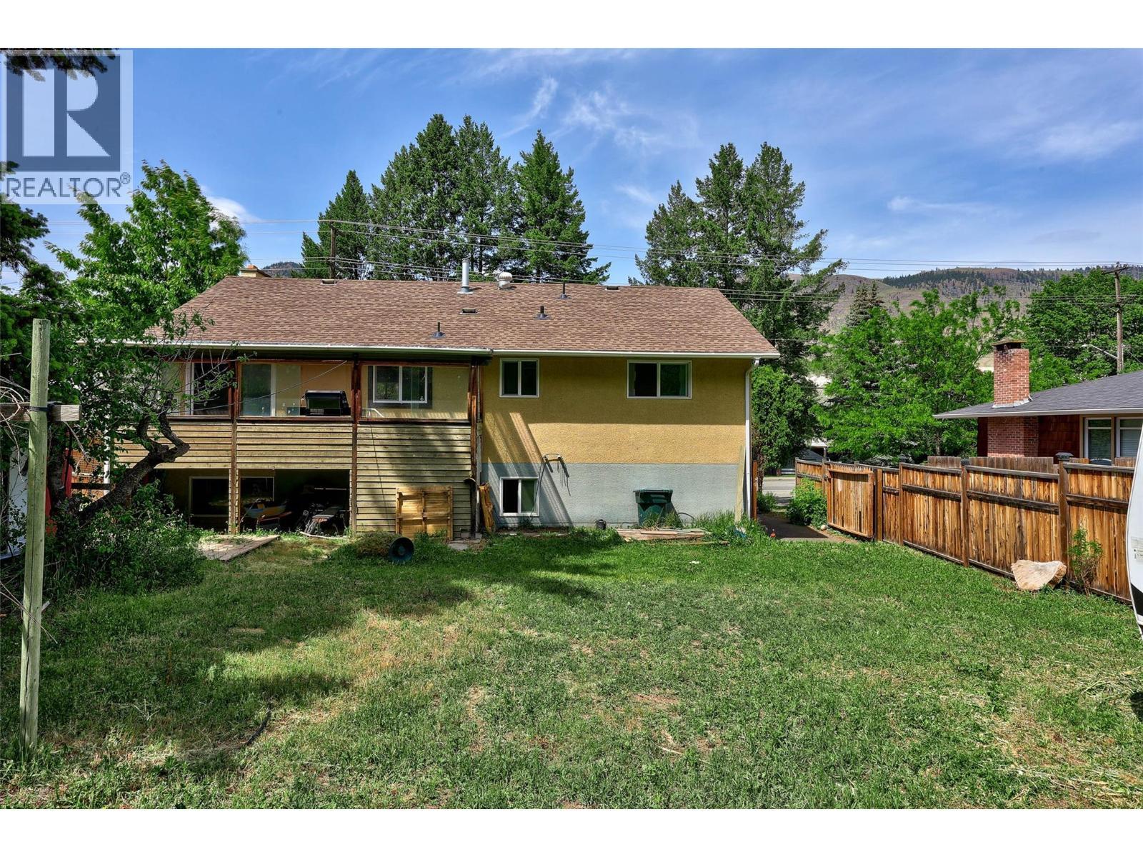 2103 Valleyview Drive, Kamloops, BC - Outdoor