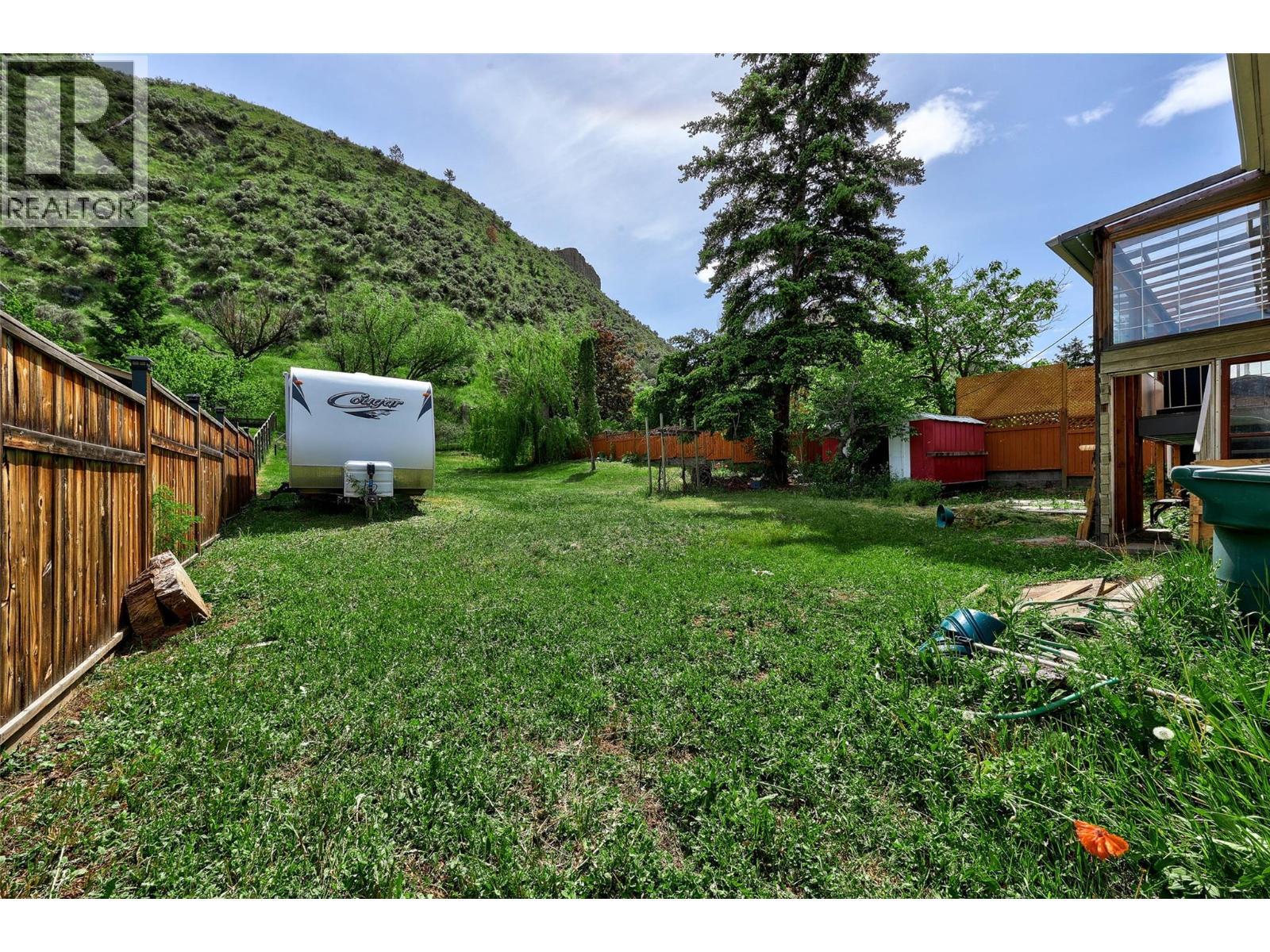 2103 Valleyview Drive, Kamloops, BC - Outdoor