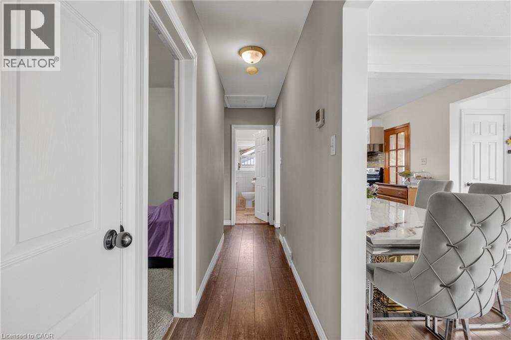 270 Mausser Avenue, Kitchener, ON - Indoor Photo Showing Other Room