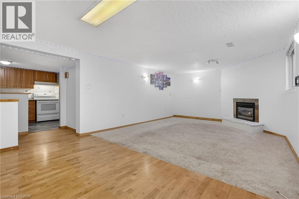 270 Mausser Avenue, Kitchener, ON - Indoor With Fireplace