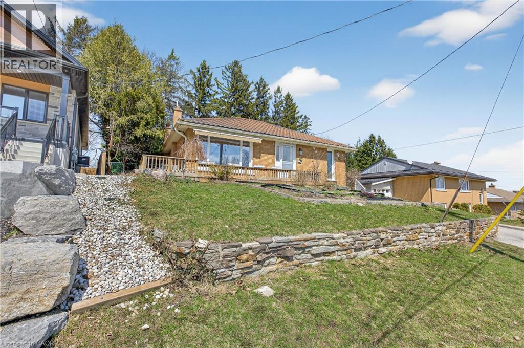 270 Mausser Avenue, Kitchener, ON - Outdoor