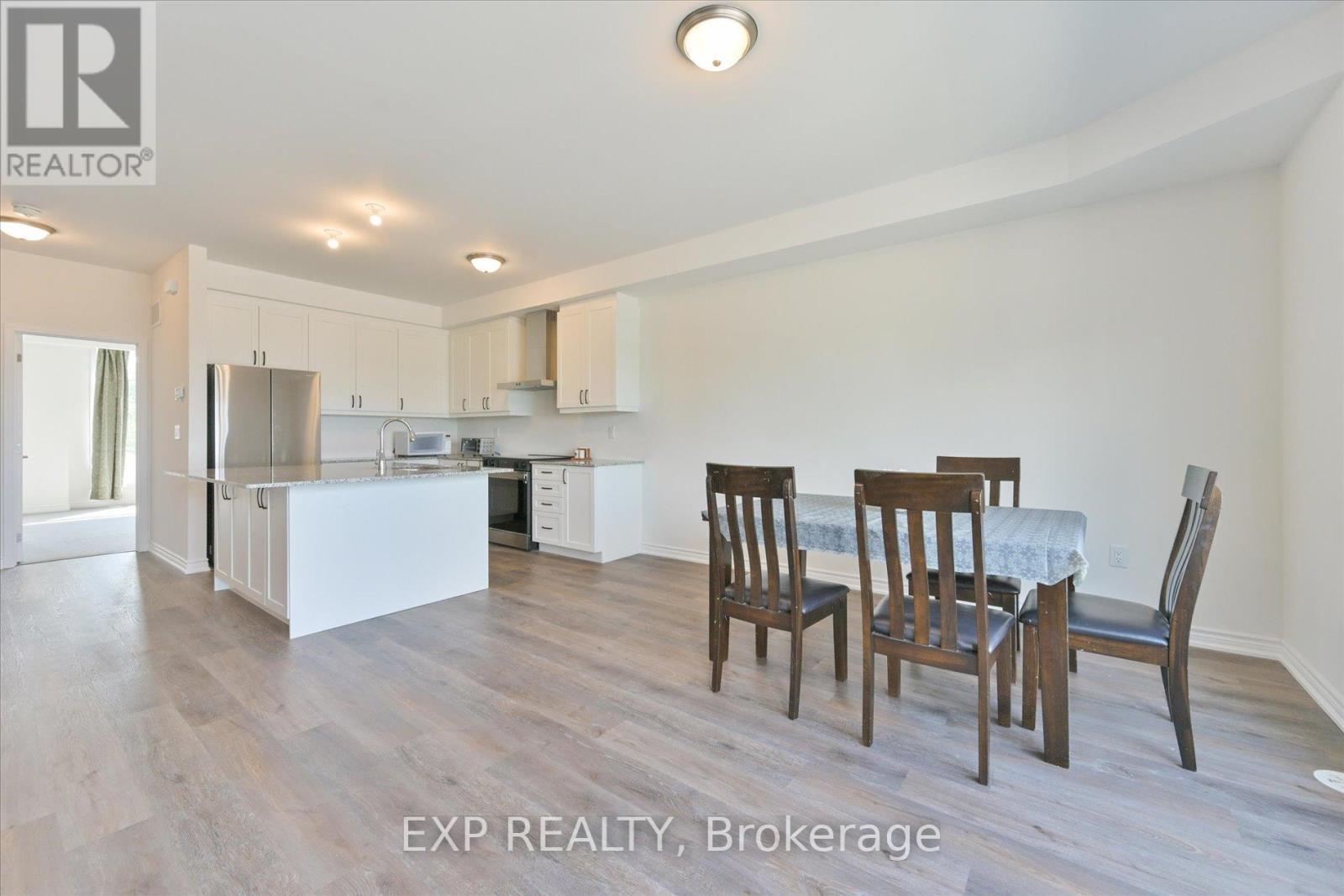 48 Wyn Wood Lane, Orillia, ON - Indoor