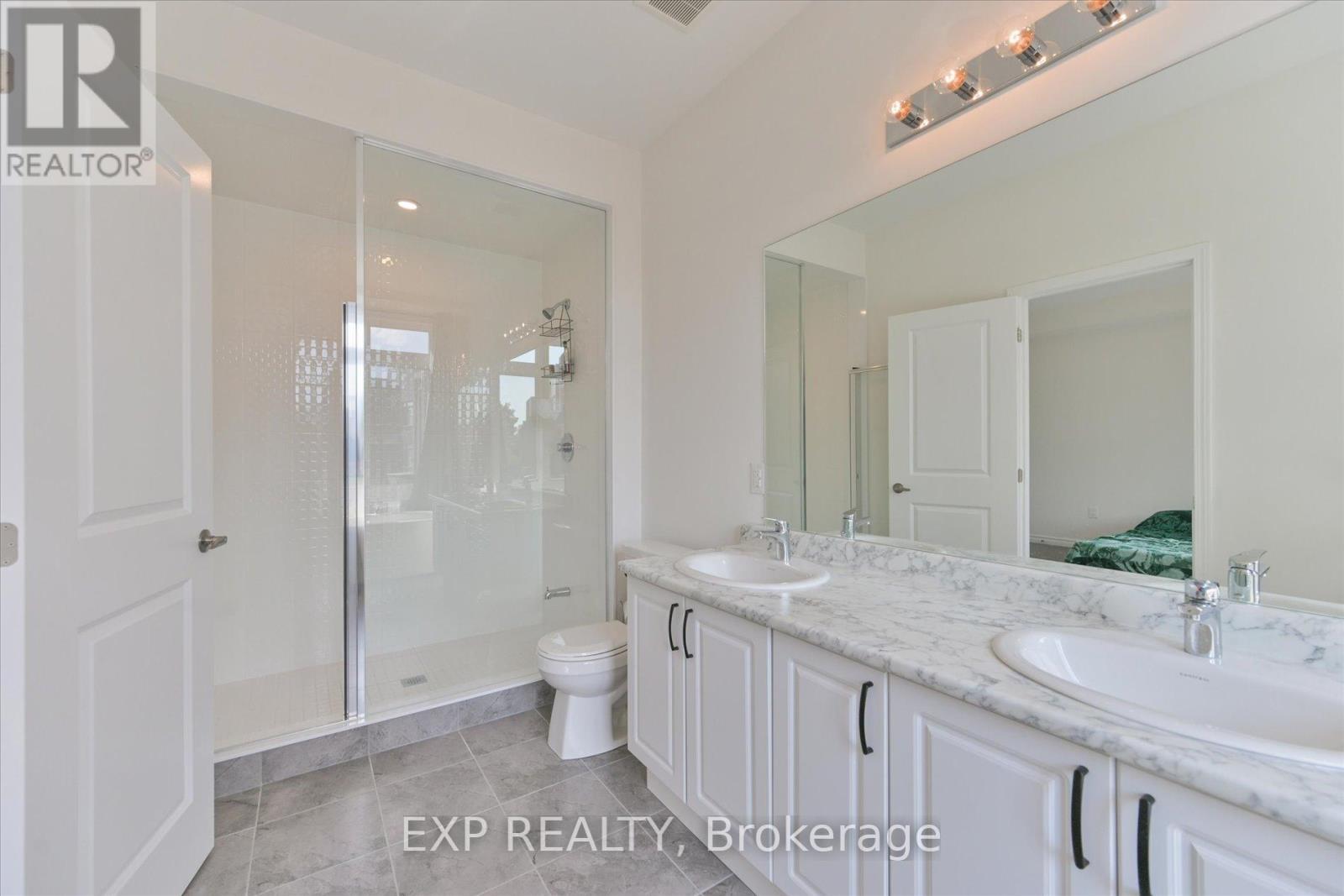 48 Wyn Wood Lane, Orillia, ON - Indoor Photo Showing Bathroom