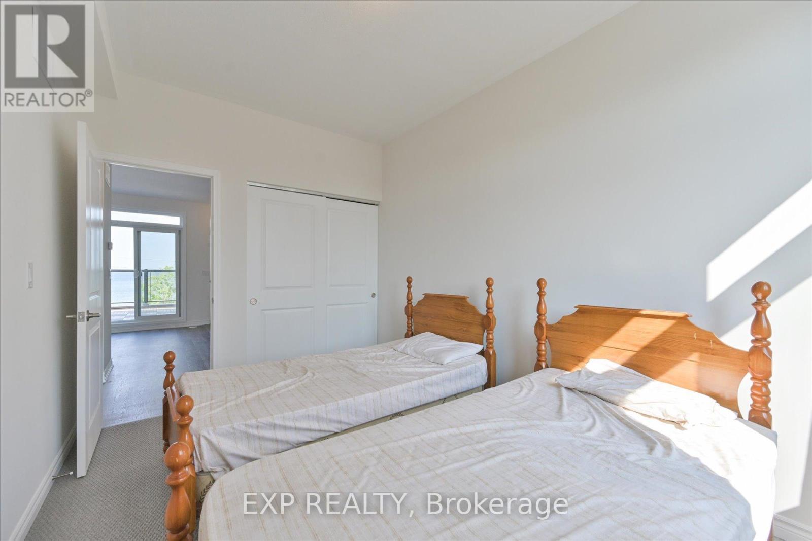 48 Wyn Wood Lane, Orillia, ON - Indoor Photo Showing Bedroom