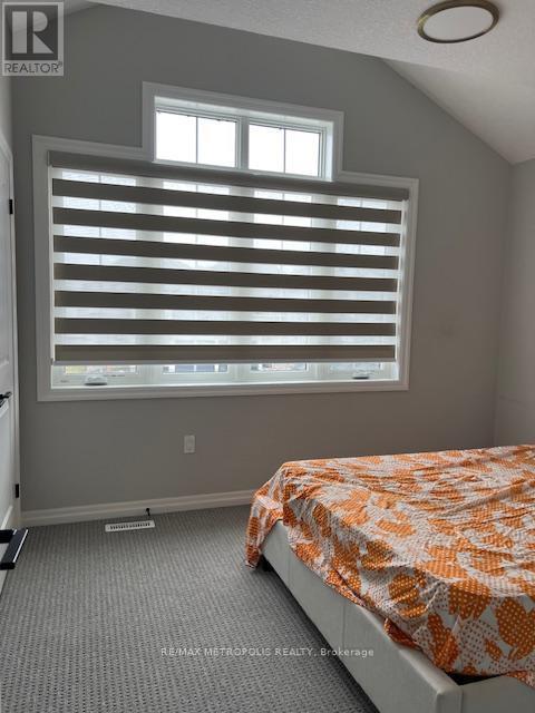 1017 Riverbend Road, London South, ON - Indoor Photo Showing Bedroom