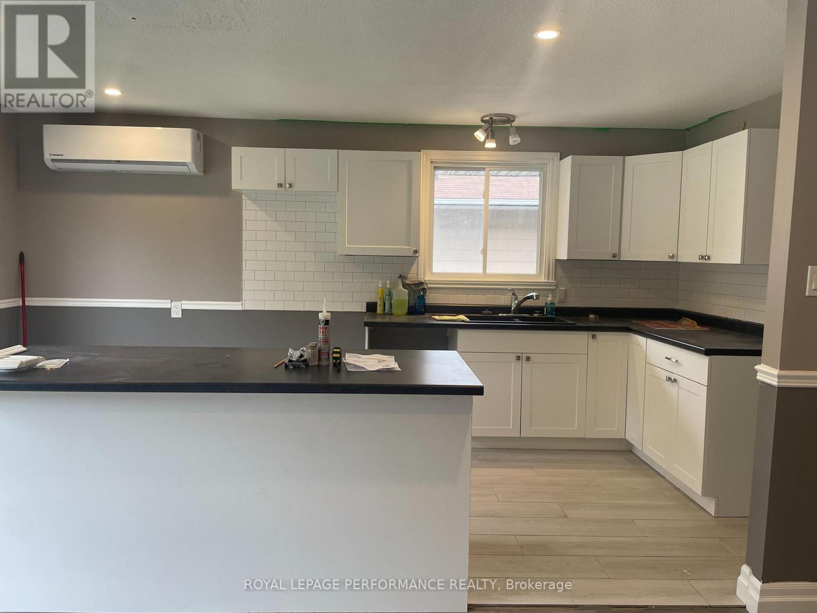 New kitchen - 624 Dundas Crescent, Cornwall, ON - Indoor Photo Showing Kitchen With Double Sink