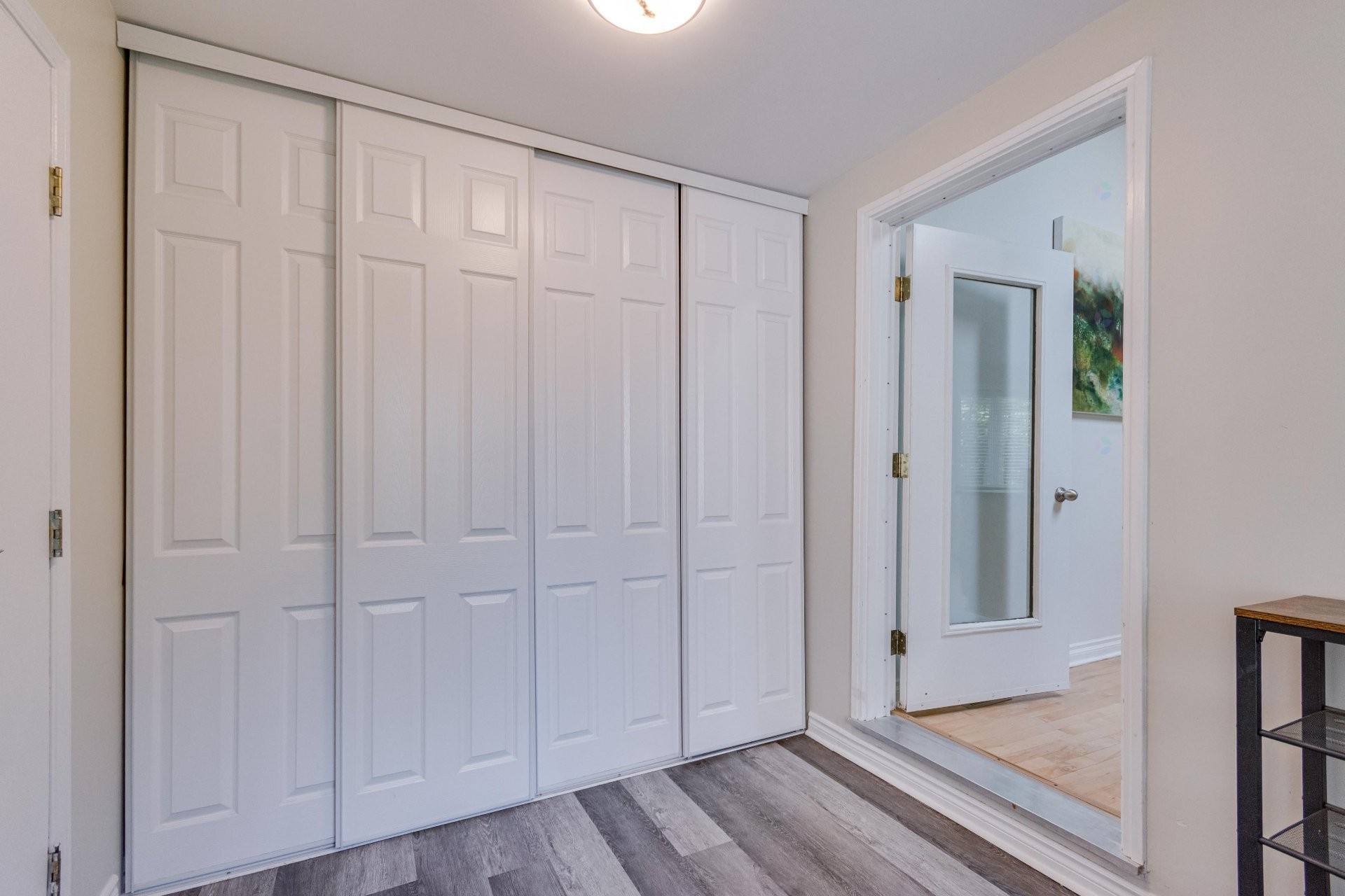 Hall d'entrée/Vestibule - 14 Rue De Jasper, Cantley, QC - Indoor Photo Showing Other Room