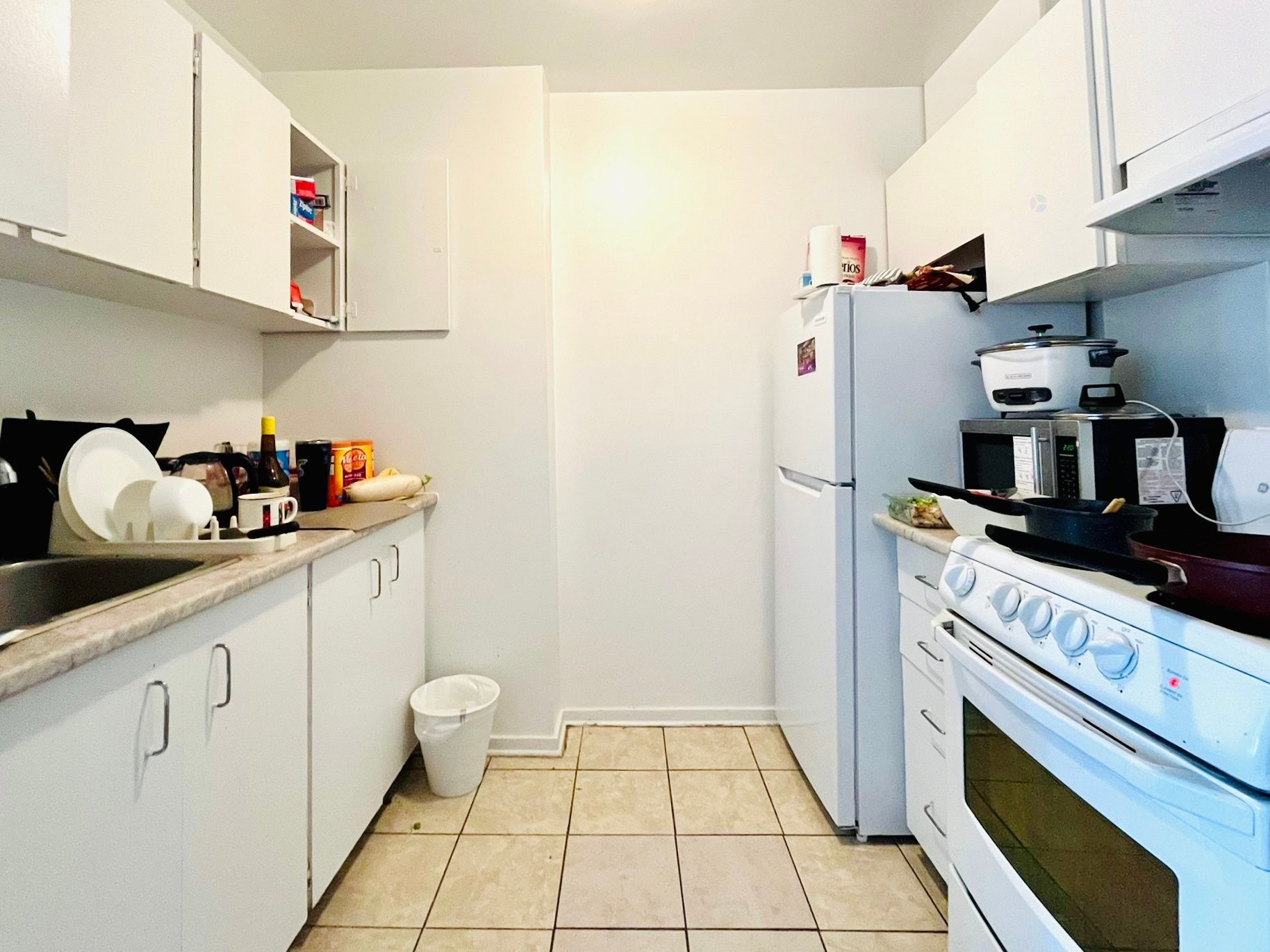 Kitchen - 812-4998 Boul. De Maisonneuve O., Westmount, QC - Indoor Photo Showing Kitchen