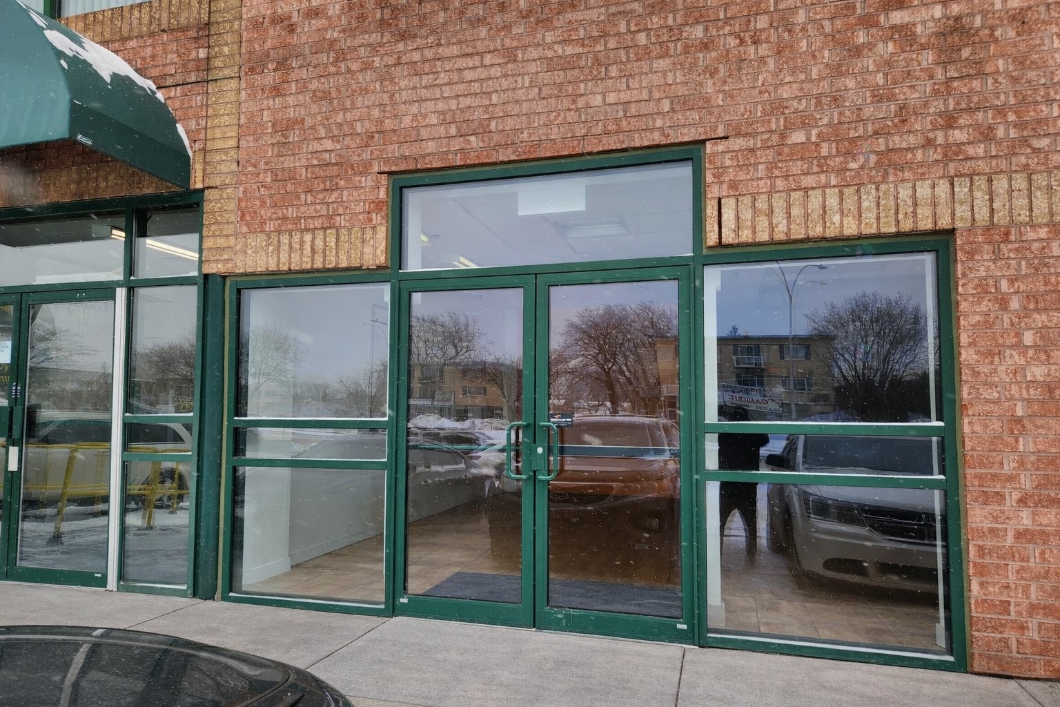 Front of Structure - 12-5872 Boul. Léger, Montréal (Montréal-Nord), QC - With Exterior