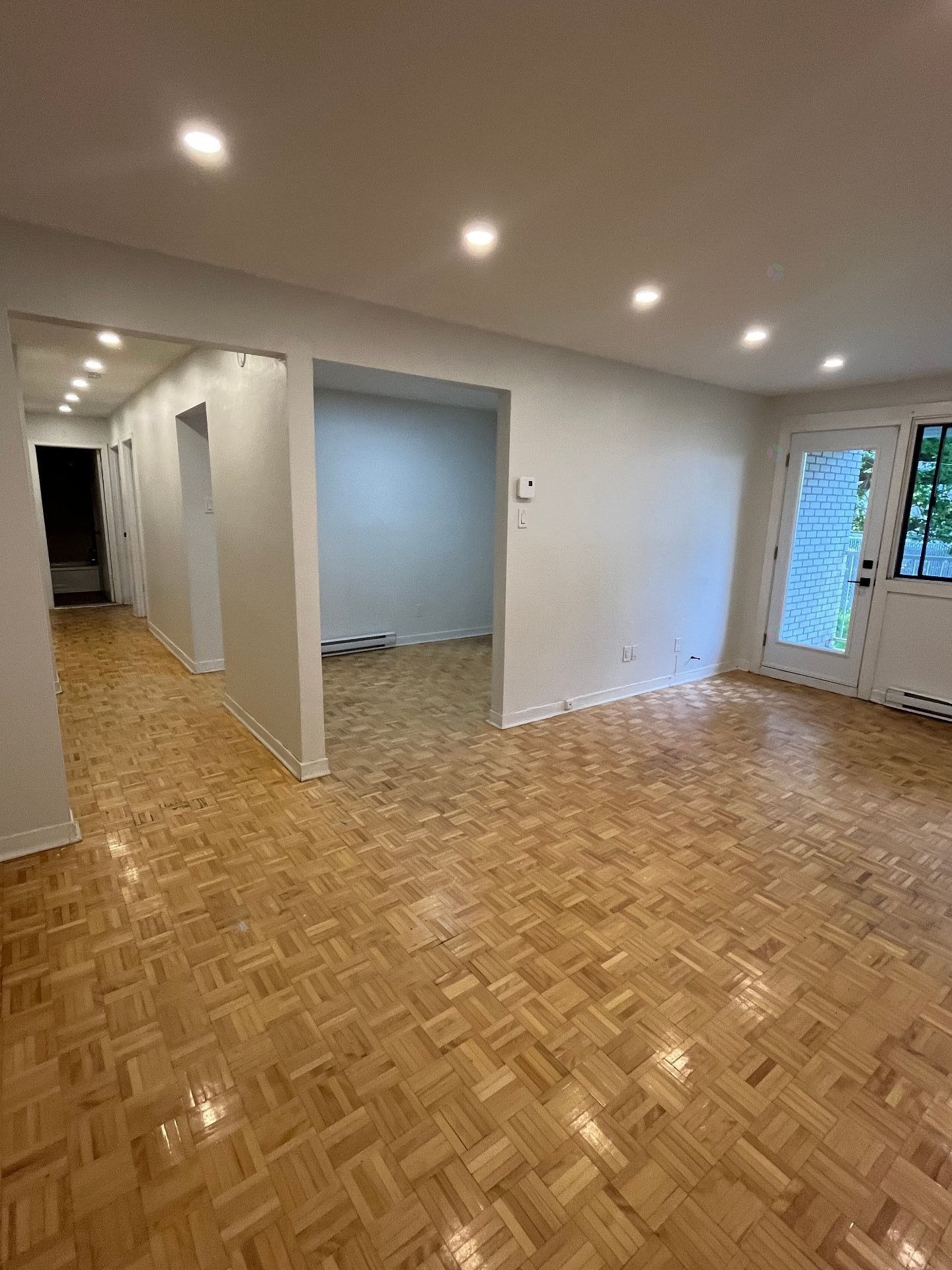 Living Room - 114-216 Rue Lawrence, Longueuil (Greenfield Park), QC - Indoor