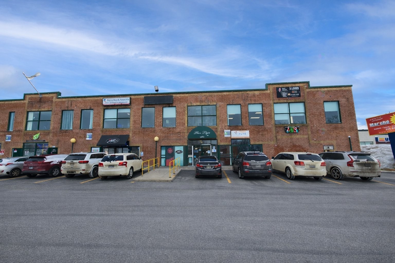 Front of Structure - 9-5872 Boul. Léger, Montréal (Montréal-Nord), QC - Outdoor