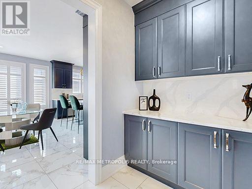 126 Silk Twist Drive, East Gwillimbury, ON - Indoor