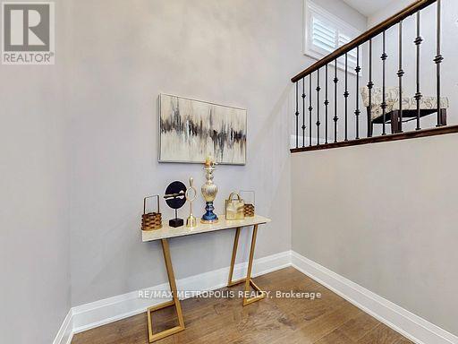 126 Silk Twist Drive, East Gwillimbury, ON - Indoor Photo Showing Other Room